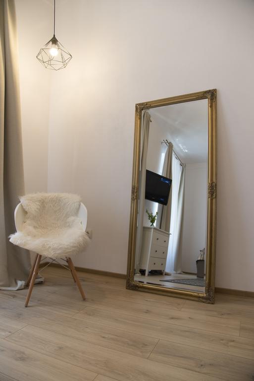 Downtown Residence Sibiu Buitenkant foto